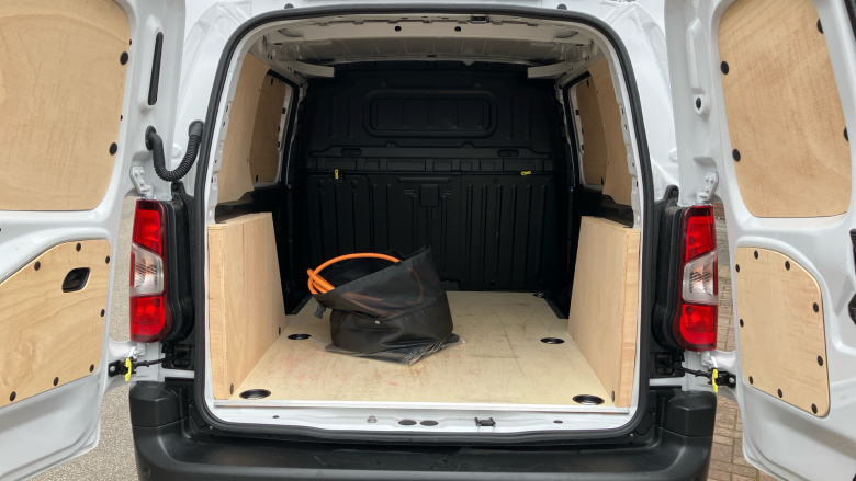 Toyota Proace City L2 Electric Icon Van 50kWh Auto